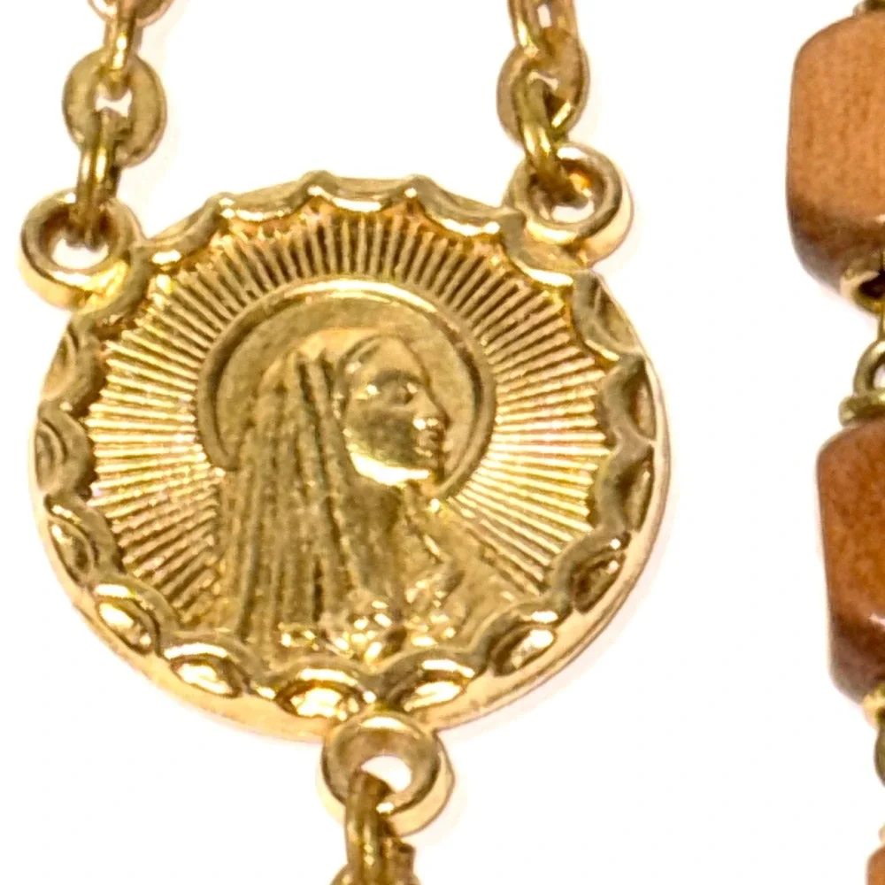 Vintage Wood Bead Rosary Gold Tone Lourdes Medal Crucifix Religious Necklace 24